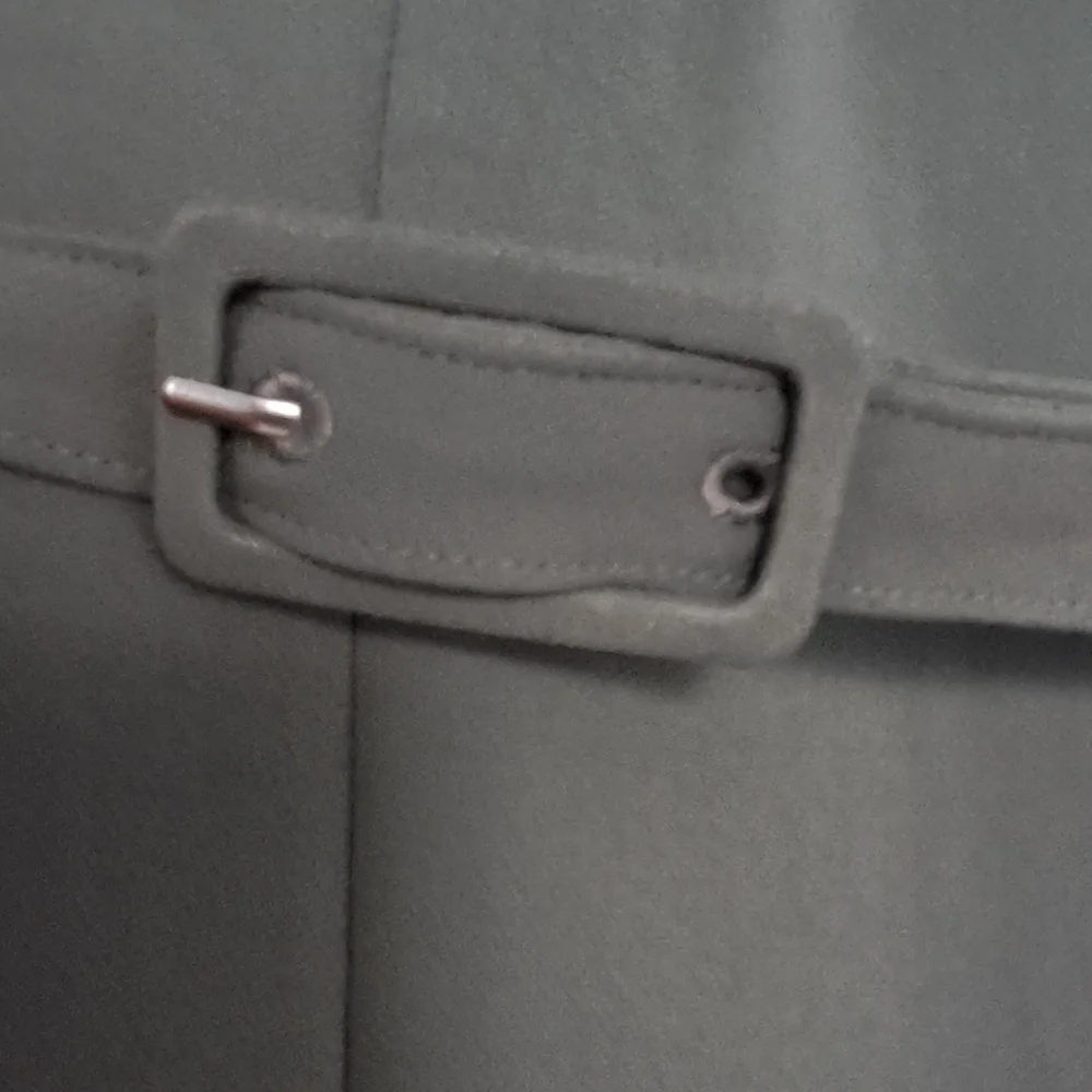 H&M NWT Olive Green Business  Fitted Casual Belted Dress.  Size M. - Picture 3 of 9